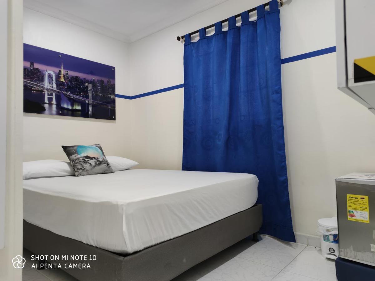 Casa Hotel Manco Mora 메딜린 외부 사진