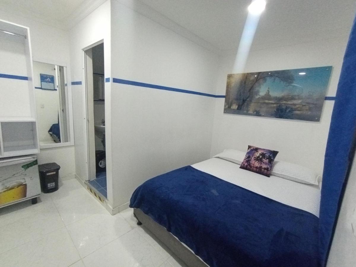 Casa Hotel Manco Mora 메딜린 외부 사진